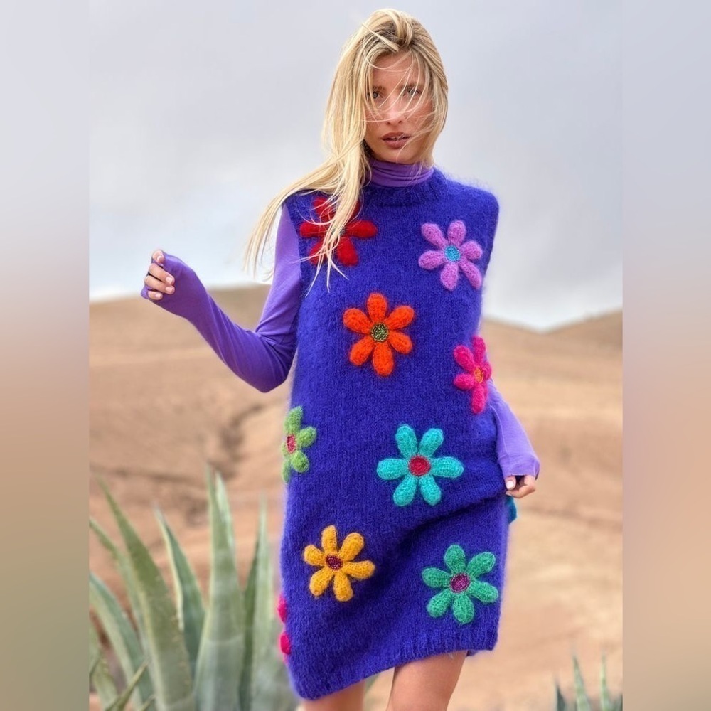 ROSE CARMINE Dress No Sleeves 3D Free Flowers Mohair Wool Handmade One Size NWT